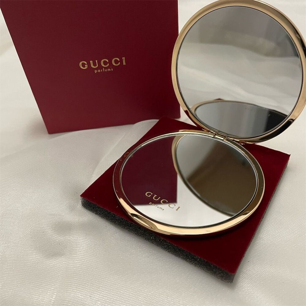 NIB Gucci GG Monogram Gold Metal Compact Mirror Luxury Presentation Box